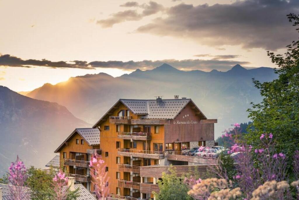 Chalet 4 Pers. Piscine Et Literie Toute Neuve. Puy-Saint-Vincent Buitenkant foto