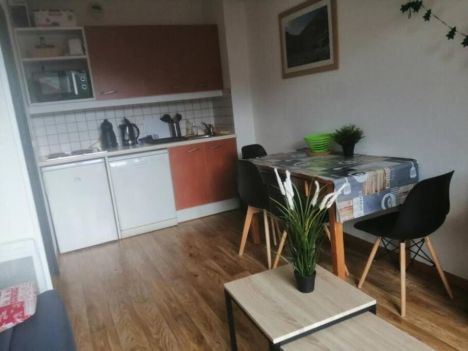 Chalet 4 Pers. Piscine Et Literie Toute Neuve. Puy-Saint-Vincent Buitenkant foto